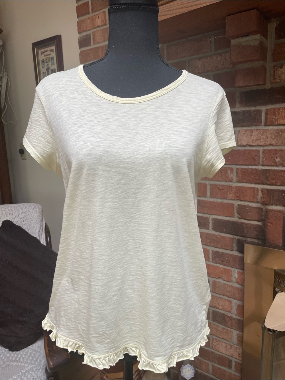Cynthia Rowley Pale Yellow Short-Sleeve Ruffle-Hem Tee